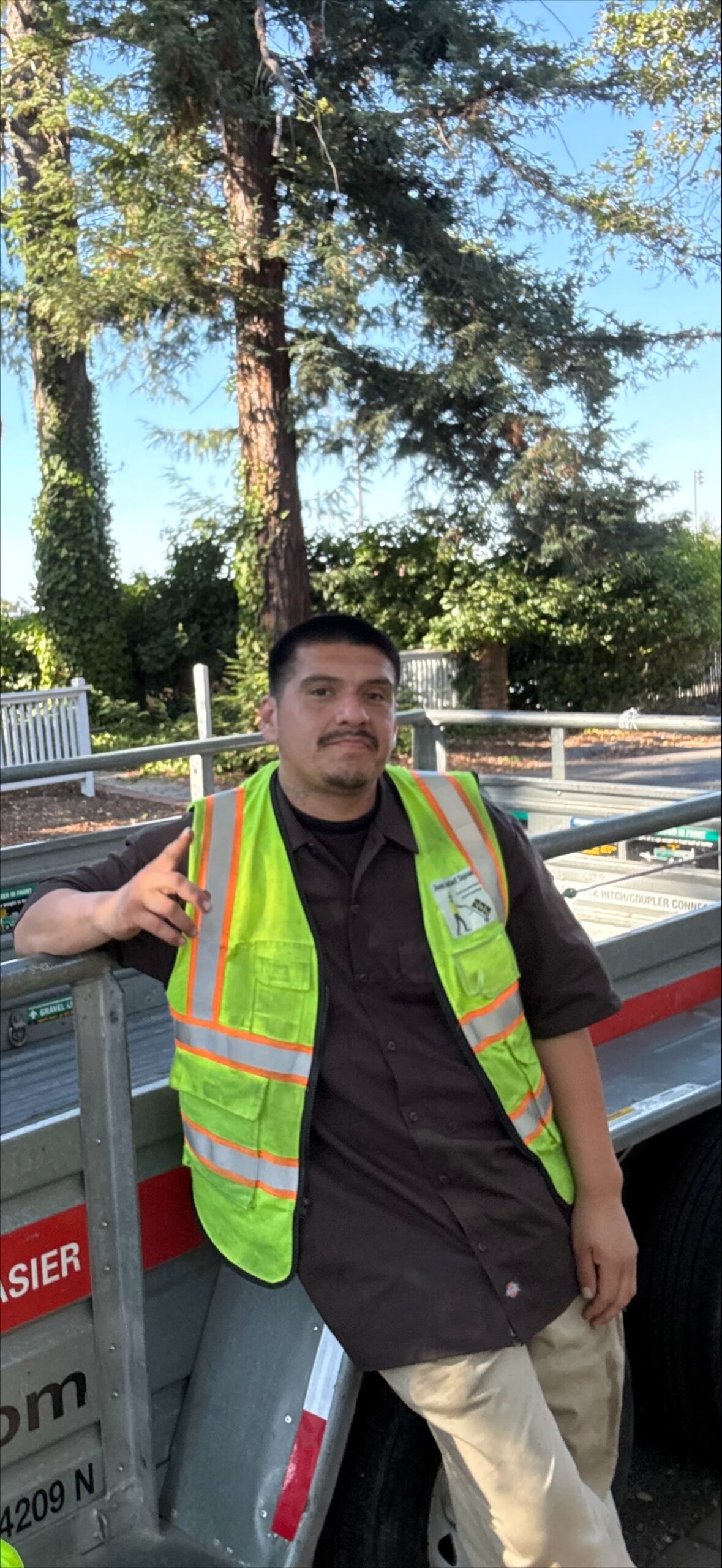 Faithfuless team meber of Junk relief squad